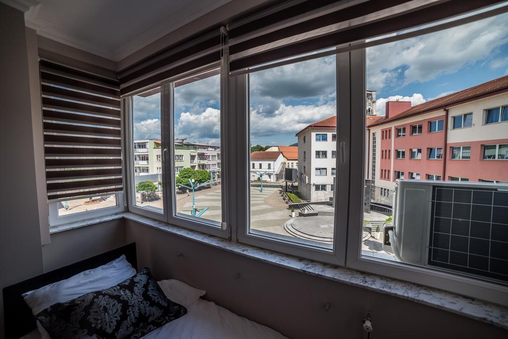 Suites Donna Bihać Extérieur photo
