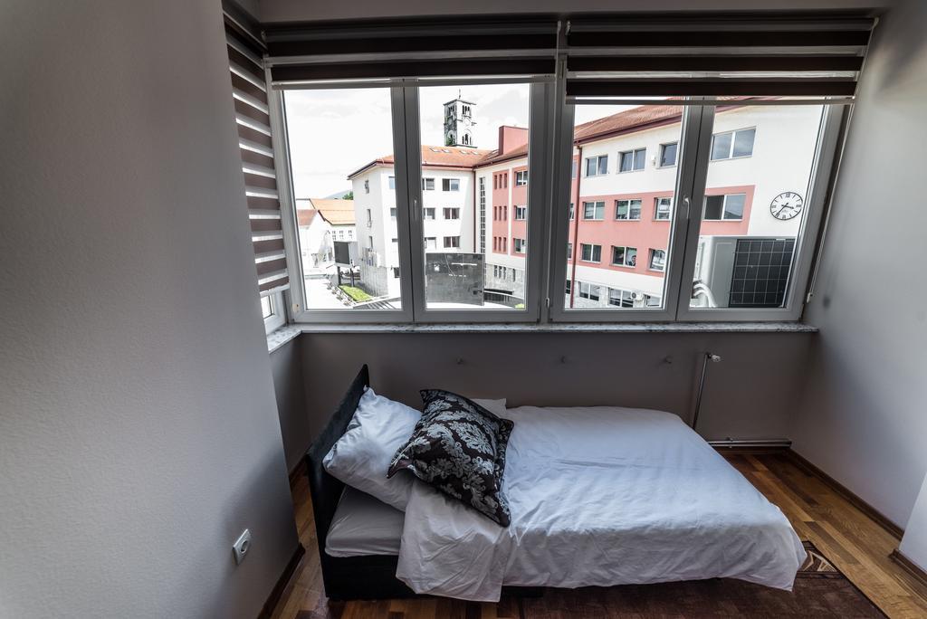Suites Donna Bihać Extérieur photo
